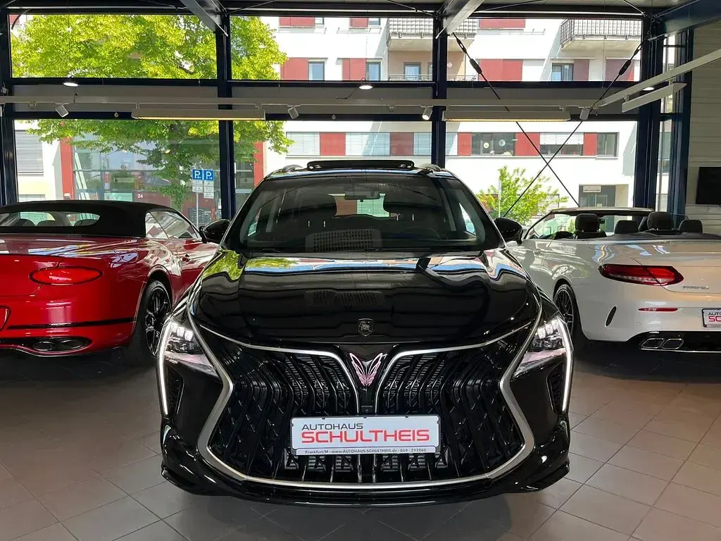 Ny DFSK Forthing 4 177 HK (130 kW) 2026 Sort MPV