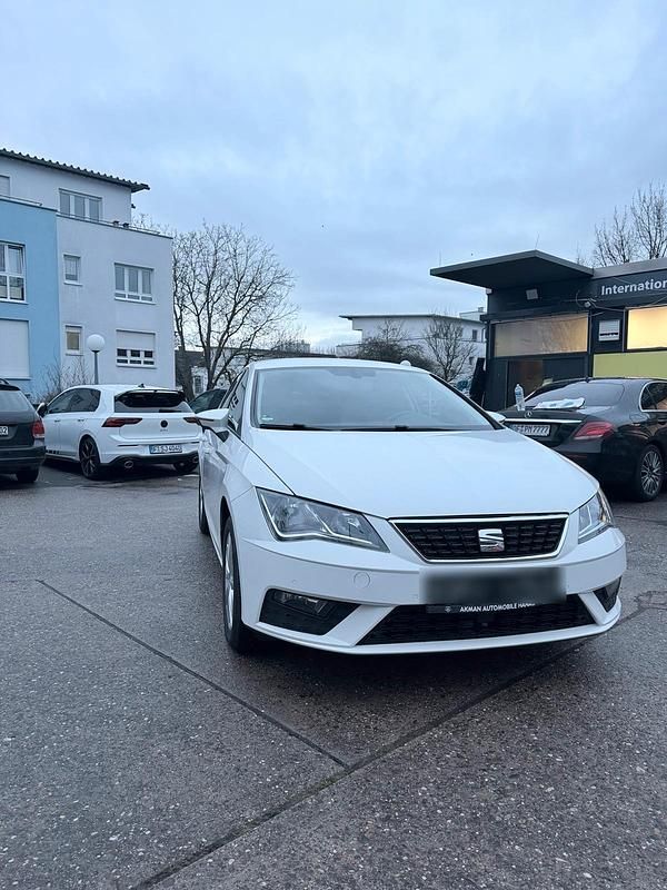 Gebraucht Seat Leon 130 PS (95 kW) 2020 Weiß Kleinwagen