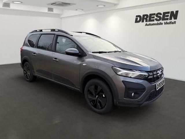 Neu Dacia Jogger Expression 141 PS (103 kW) 2025 Grau Van / Kleinbus