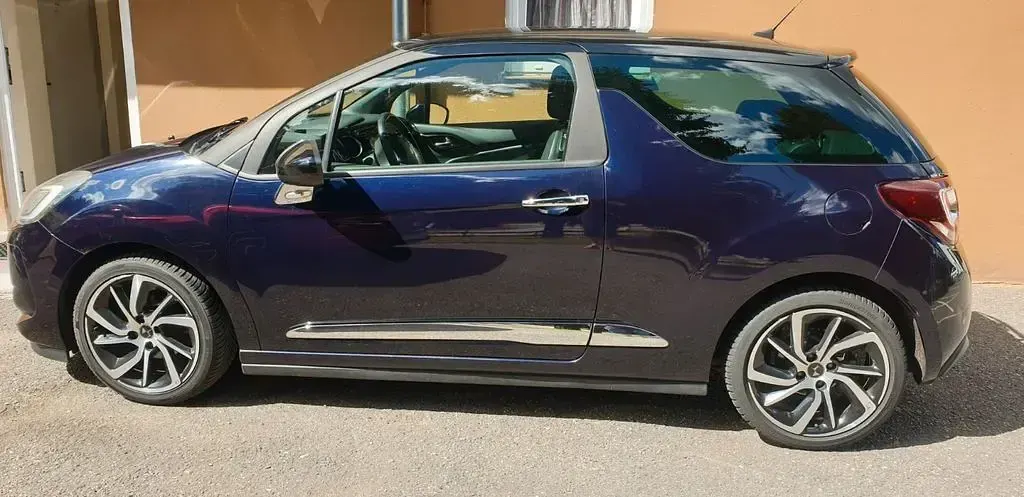 Gebraucht Citroën DS3 PureTech 131 PS (96 kW) 2016 Blau Kleinwagen
