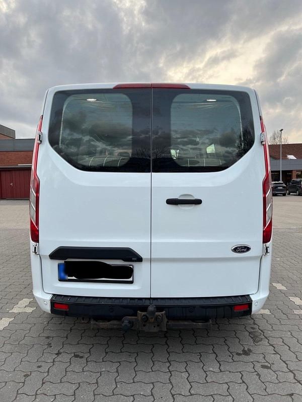 Gebraucht Ford Transit Custom 131 PS (96 kW) 2018 Weiß Van / Kleinbus
