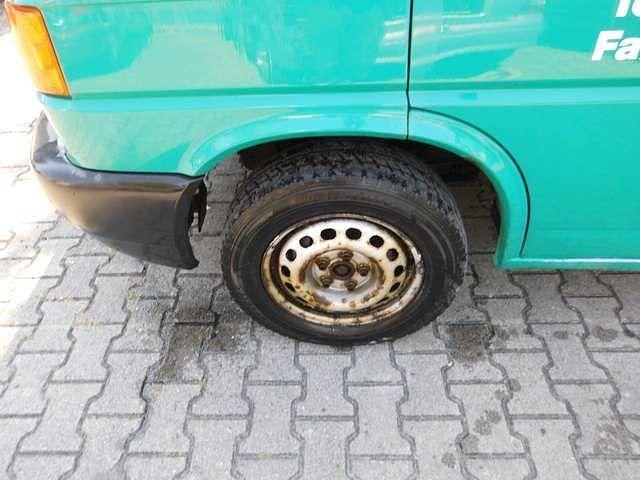 Gebraucht VW T4 102 PS (75 kW) 2003 Grün Van