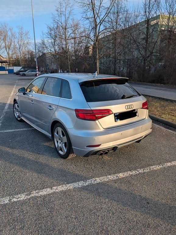 Gebraucht Audi A3 Sport 150 PS (110 kW) 2018 Silber Limousine