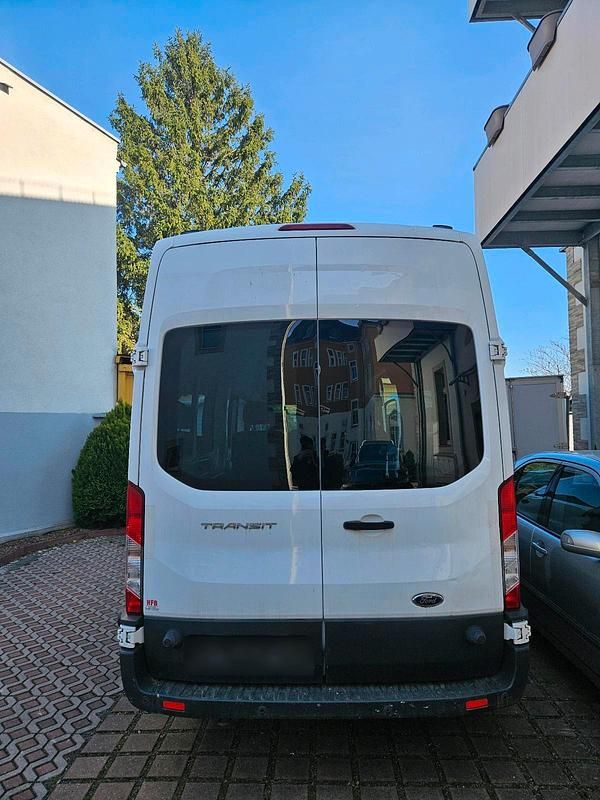 Second-hand Ford Transit 170 CP (125 kW) 2016 Alb Monovolum