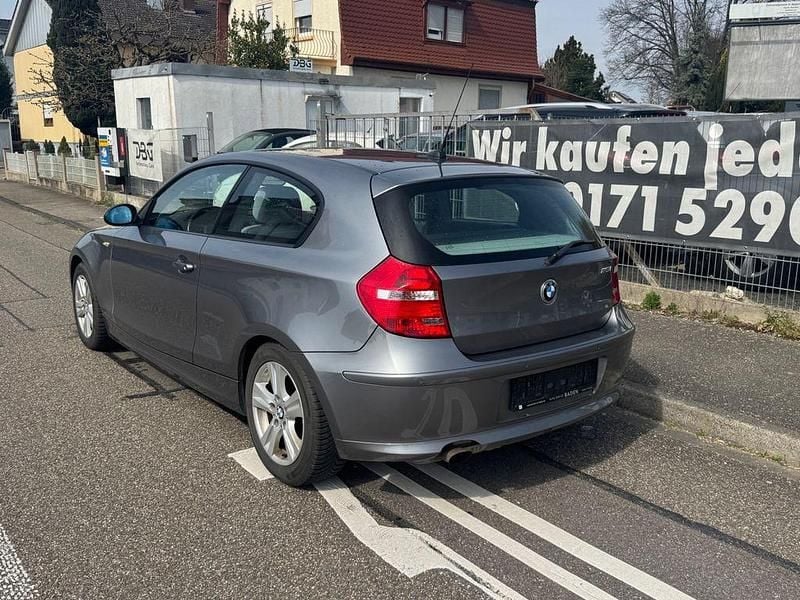 Gebraucht BMW 116 Advantage 122 PS (89 kW) 2008 Grau Kleinwagen