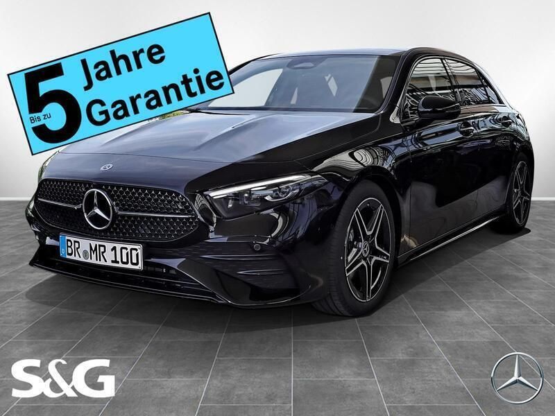 Unilack nachtschwarz Gebraucht 2025 Mercedes A200 AMG Limousine | 40.499 € (Teuer) - Bild 1/4