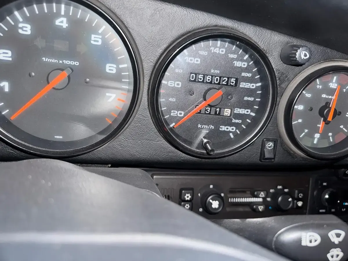 Gebraucht Porsche 993 286 PS (210 kW) 1996 Gelb Cabrio