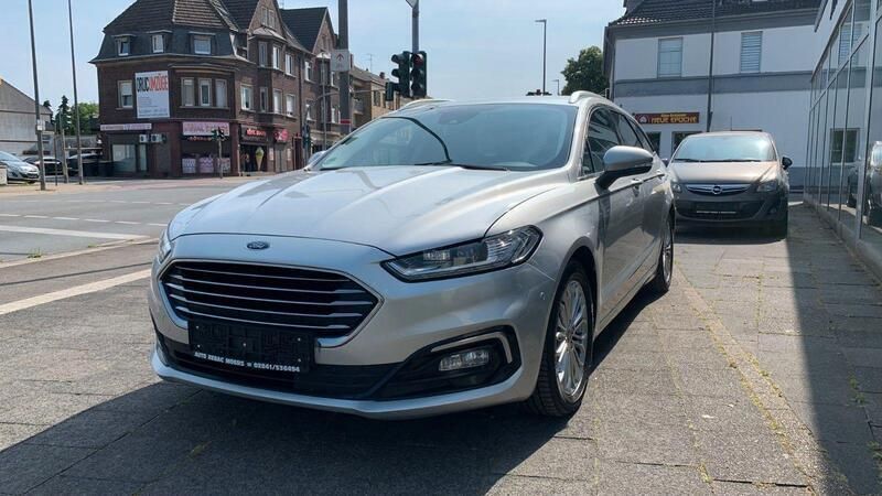 Silber Gebraucht 2021 Ford Mondeo Titanium Kombi | 14.390 € (Guter Preis) - Bild 1/4
