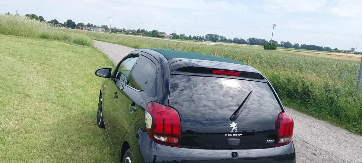 Gebraucht Peugeot 108 72 PS (52 kW) 2020 Schwarz Kleinwagen