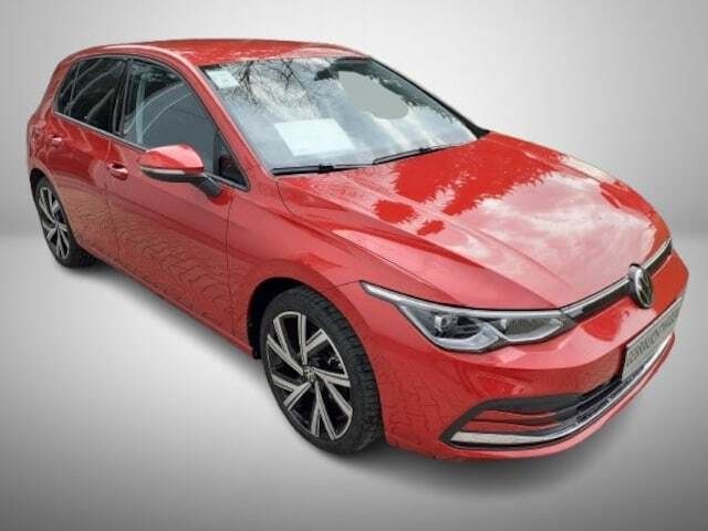 Gebraucht VW Golf VIII Active 150 PS (110 kW) 2022 Rot Limousine