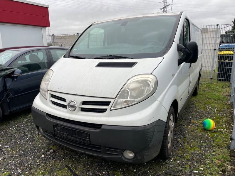 Gebraucht Nissan Primastar 114 PS (83 kW) 2011 Weiß Van / Kleinbus