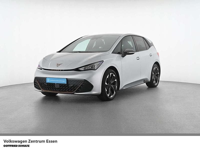 Silber Gebraucht 2023 Cupra Born e-Boost Kleinwagen | 25.460 € (Guter Preis) - Bild 1/4