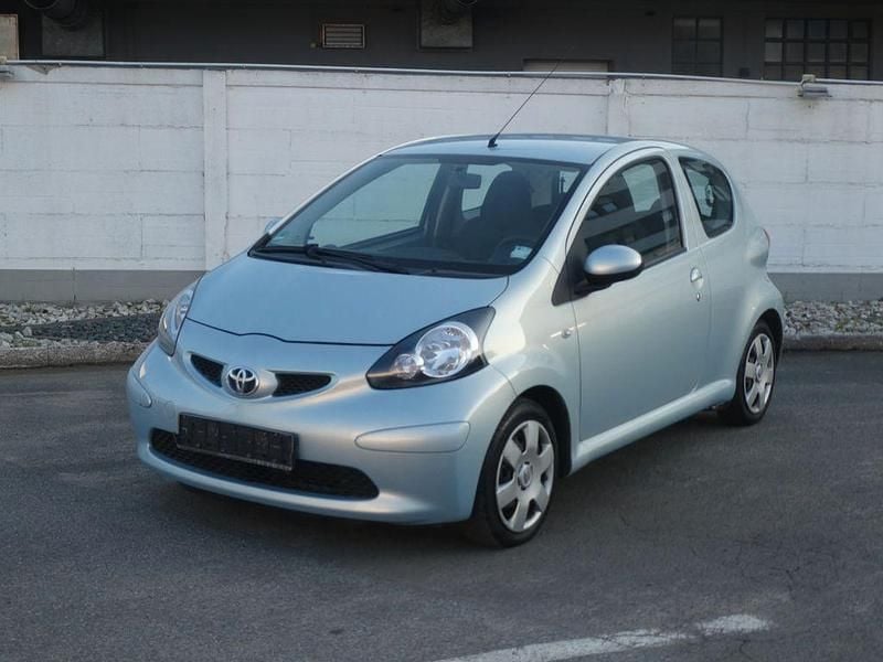 Gebraucht Toyota Aygo City 68 PS (50 kW) 2007 Blau Kleinwagen