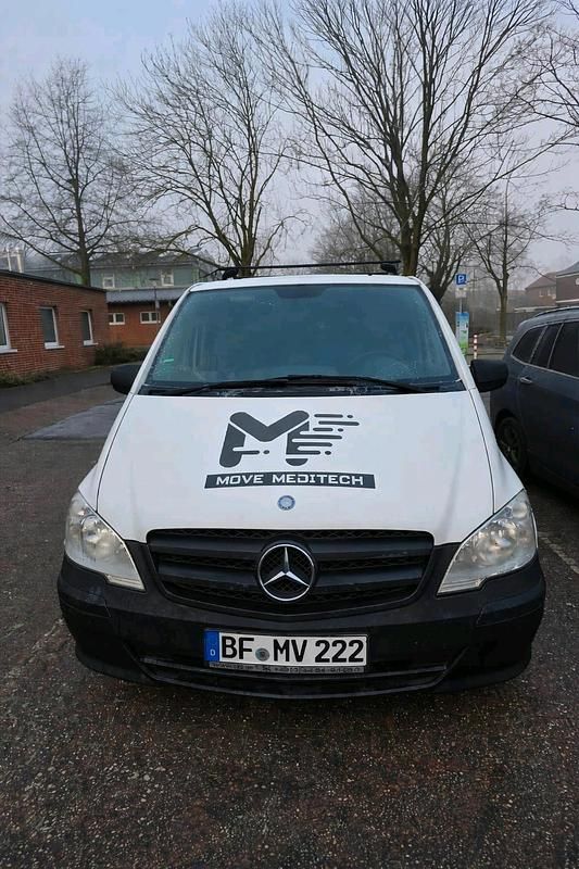 Weiß Gebraucht 2014 Mercedes Vito Van | 8.250 € - Bild 1/4