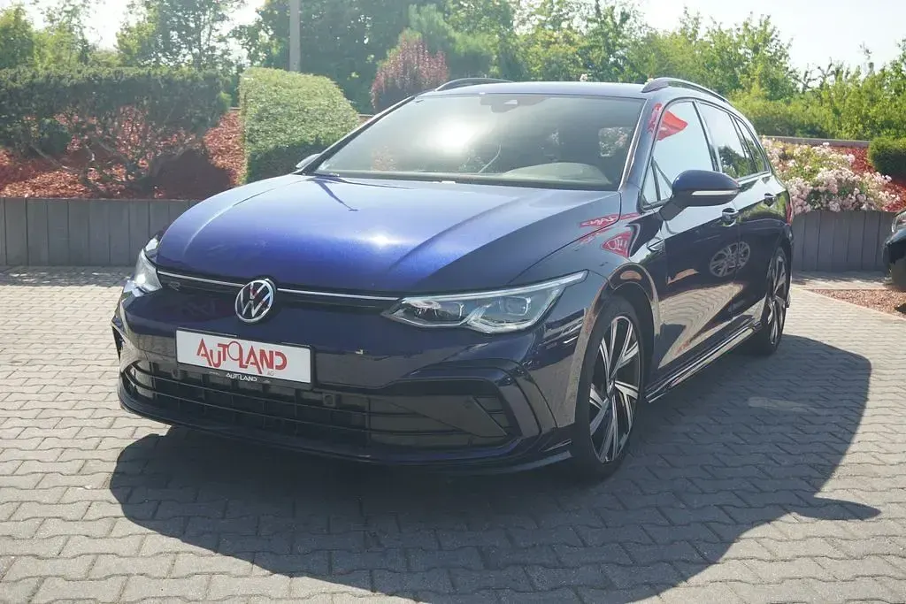 Gebraucht VW Golf VIII R-line 150 PS (110 kW) 2021 Blau Kombi