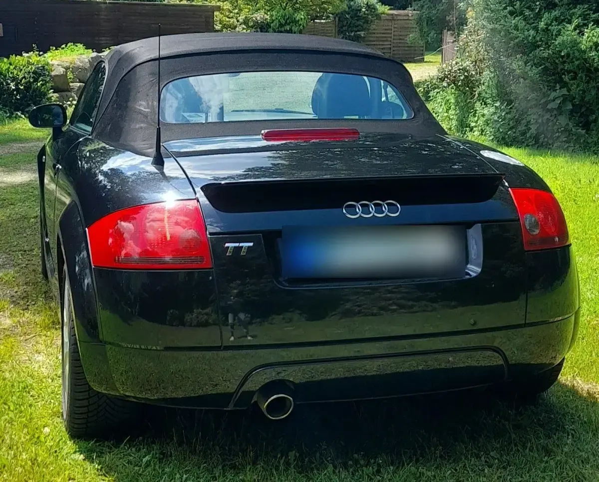 Gebraucht Audi TT Roadster 180 PS (132 kW) 2005 Schwarz Cabrio