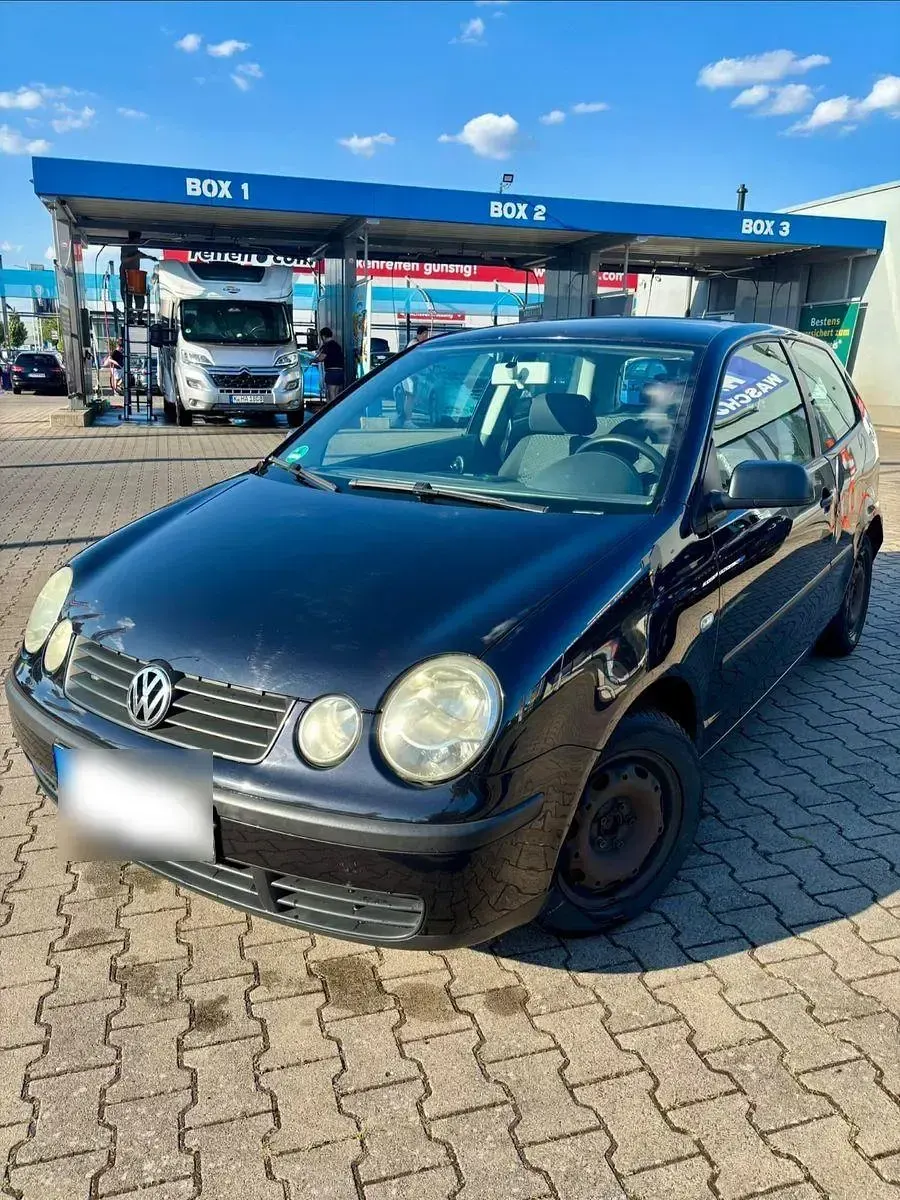 Gebraucht VW Polo Comfortline 64 PS (47 kW) 2004 Schwarz Kleinwagen