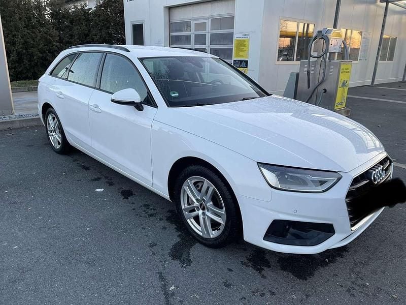 Gebraucht Audi A4 204 PS (150 kW) 2021 Weiß Kombi