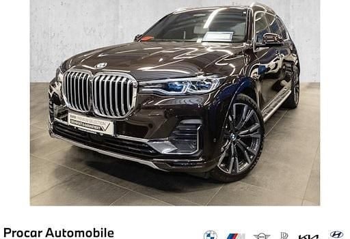 Gebraucht BMW X7 Sport Line 333 PS (244 kW) 2022 Braun SUV