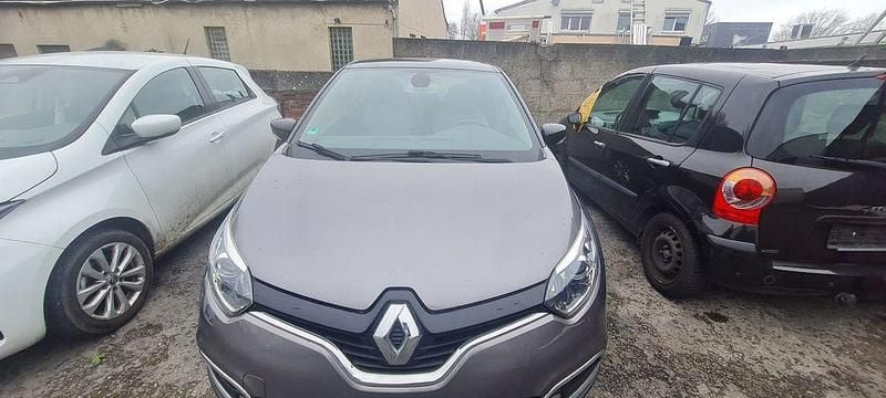 Gebraucht Renault Captur Luxe 90 PS (66 kW) 2014 Grau SUV