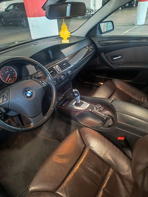 Gebraucht BMW 540 Exclusive 306 PS (225 kW) 2008 Limousine