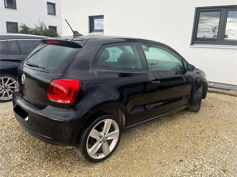 Gebraucht VW Polo Highline 105 PS (77 kW) 2012 Schwarz Kleinwagen