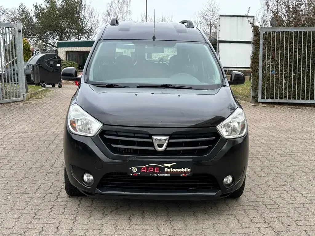 Gebraucht Dacia Dokker Lauréate 116 PS (85 kW) 2013 Schwarz Van / Kleinbus