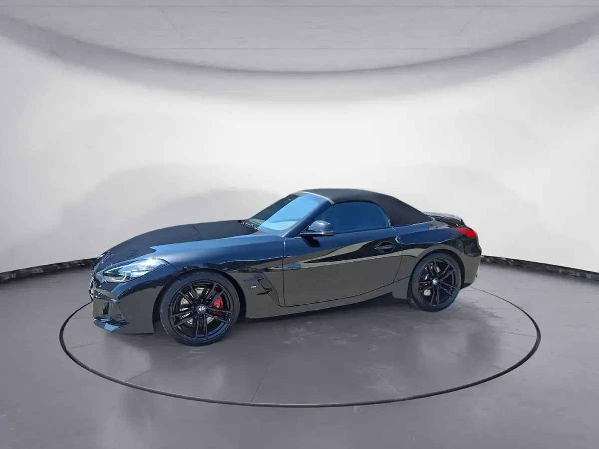 Gebraucht BMW Z4 M Sport 340 PS (250 kW) 2023 Schwarz Cabrio