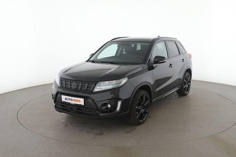 Schwarz Gebraucht 2021 Suzuki Vitara Comfort+ SUV | 20.260 € (Fairer Preis) - Bild 1/3