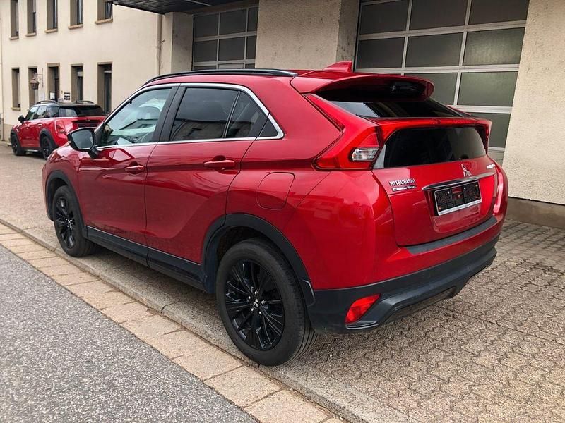 Gebraucht Mitsubishi Eclipse Cross Active 148 PS (108 kW) 2020 Rot SUV
