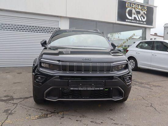 Neu Jeep Avenger 145 PS (106 kW) 2026 Volcano black metallic clear c SUV