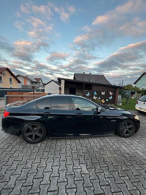 Gebraucht BMW M550 Competition Edition 408 PS (300 kW) 2010 Schwarz Limousine