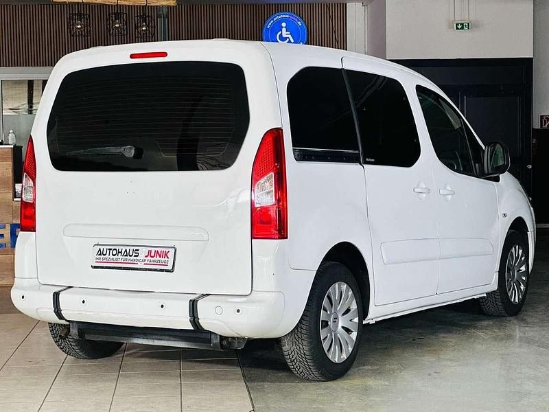 Gebraucht Citroën Berlingo 120 PS (88 kW) 2012 Weiß Van / Kleinbus