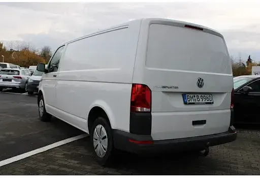 Używany VW Transporter 150 KM (110 kW) 2024 Biały Van