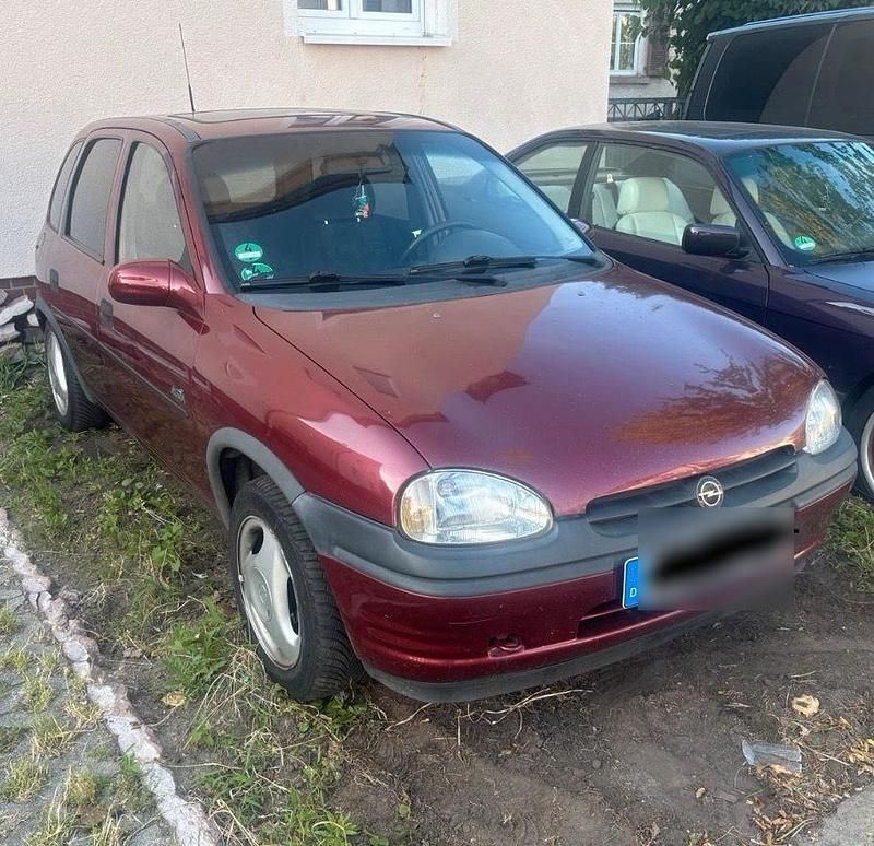 Rot Gebraucht 1995 Opel Corsa Kleinwagen | 2.750 € - Bild 1/1