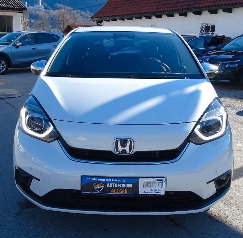 Gebraucht Honda Jazz Executive 98 PS (72 kW) 2020 Weiß Kleinwagen