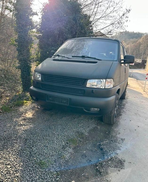 Gebraucht VW T4 102 PS (75 kW) 2002 Schwarz Van