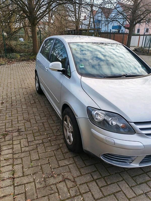 Gebraucht VW Golf IV 116 PS (85 kW) 2005 Silber Kleinwagen