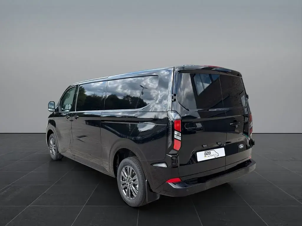Neu Ford Transit Custom Limited 170 PS (125 kW) 2025 Schwarz Van / Kleinbus