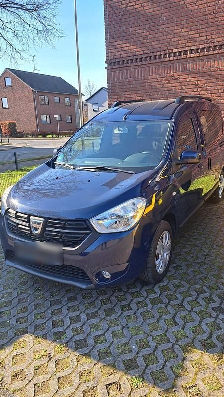 Gebraucht Dacia Dokker 102 PS (75 kW) 2017 Blau Van / Kleinbus