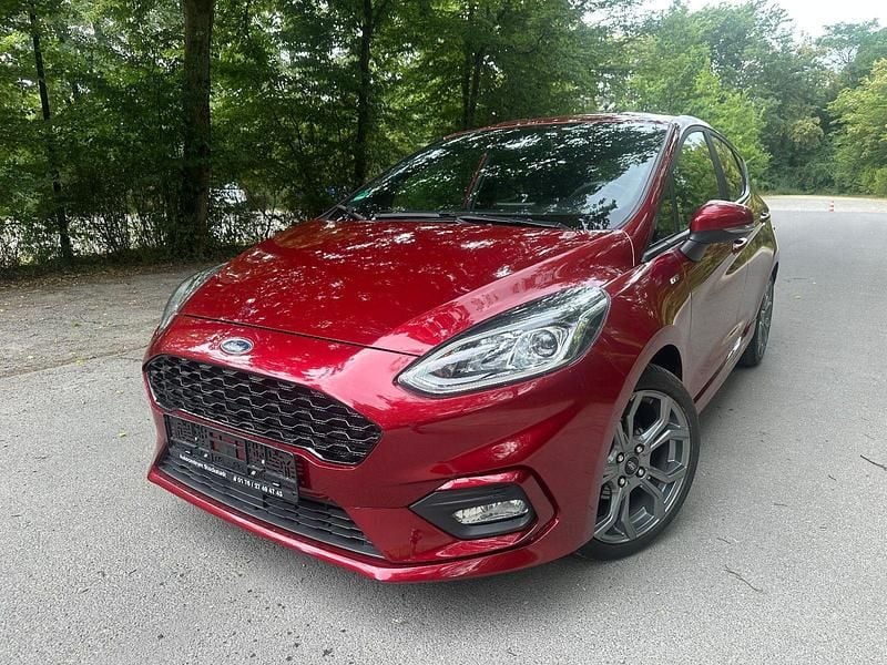 Rot Gebraucht 2020 Ford Fiesta ST-Line Kleinwagen | 13.190 € (Superpreis) - Bild 1/4
