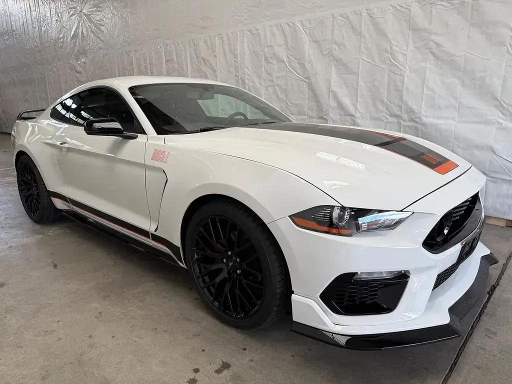 Gebraucht Ford Mustang 317 PS (233 kW) 2020 Weiß Coupé