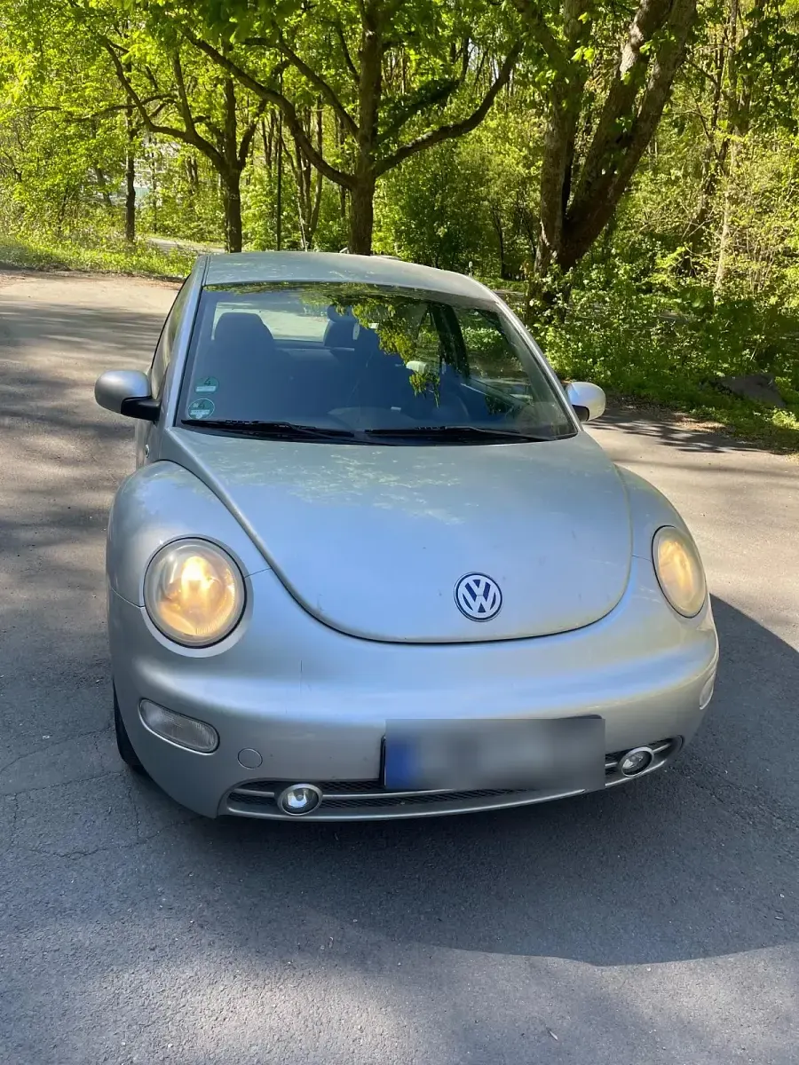 Gebraucht VW Beetle 105 PS (77 kW) 2002 Silber Kleinwagen