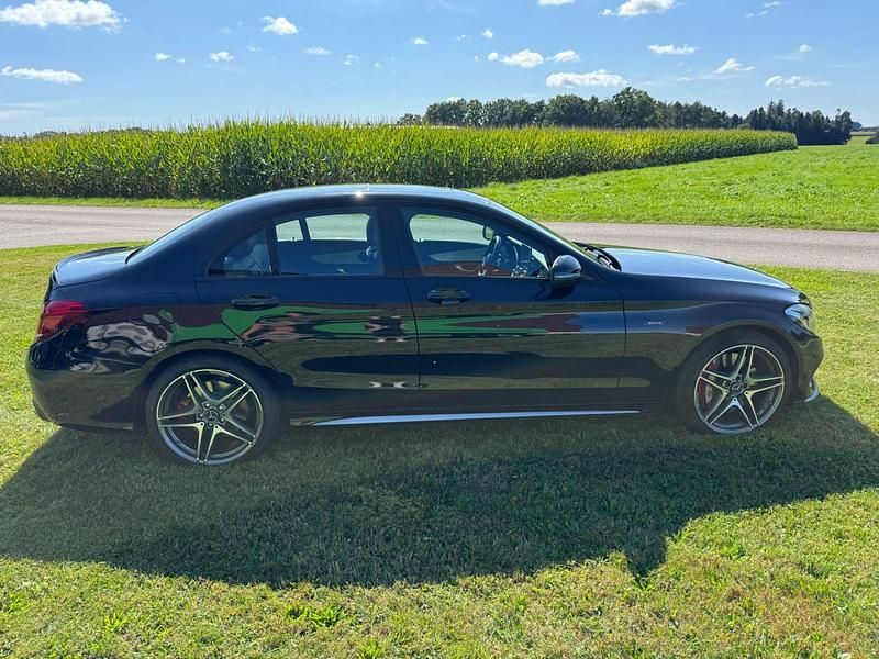 Schwarz Gebraucht 2016 Mercedes C450 AMG AMG Limousine | 34.999 € (Fairer Preis) - Bild 1/4