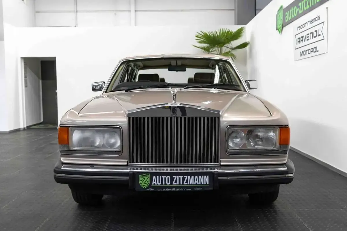 Gebraucht Rolls Royce Silver Spirit 201 PS (147 kW) 1985 Beige Limousine