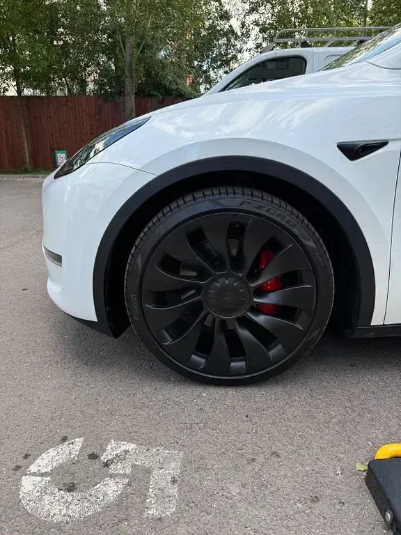 Brugt Tesla Model Y Performance 392 kW (534 HK) 2024 Hvid SUV