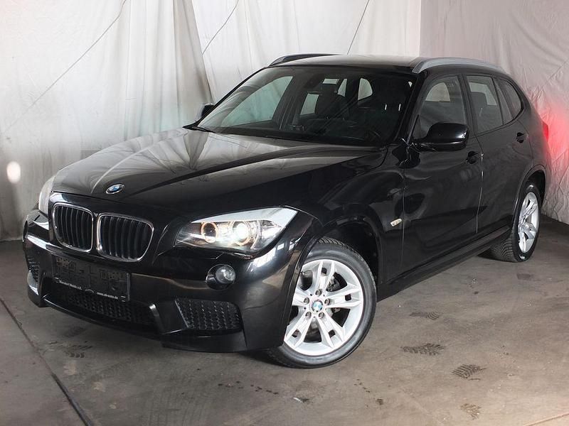 Schwarz Gebraucht 2012 BMW X1 Sport Line SUV | 10.500 € (Fairer Preis) - Bild 1/4