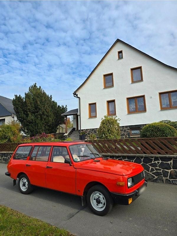 Gebraucht Wartburg 353 50 PS (36 kW) 1985 Rot Kombi
