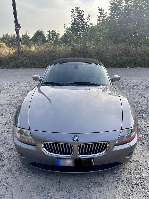 Gebraucht BMW Z4 231 PS (169 kW) 2003 Silber Cabrio
