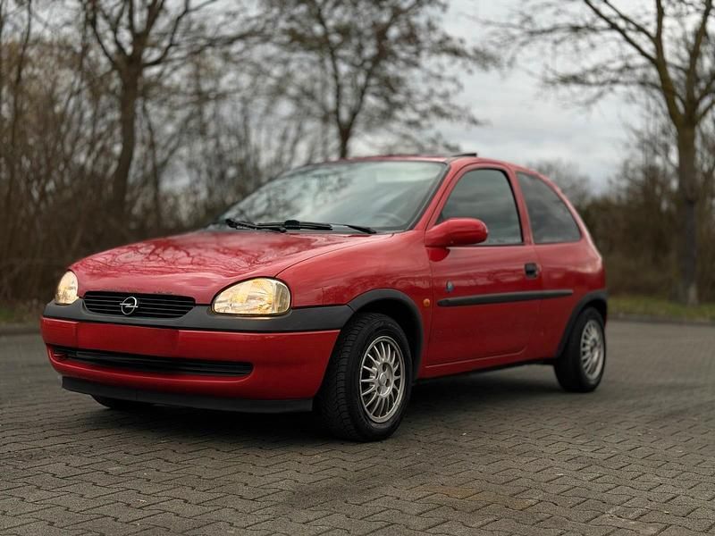 Gebraucht Opel Corsa 54 PS (39 kW) 1998 Rot Kleinwagen